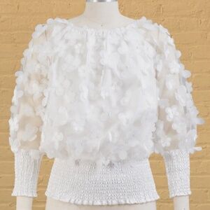 Elegant White 3D Flower Mesh Top Puff Sleeve Size M NWT